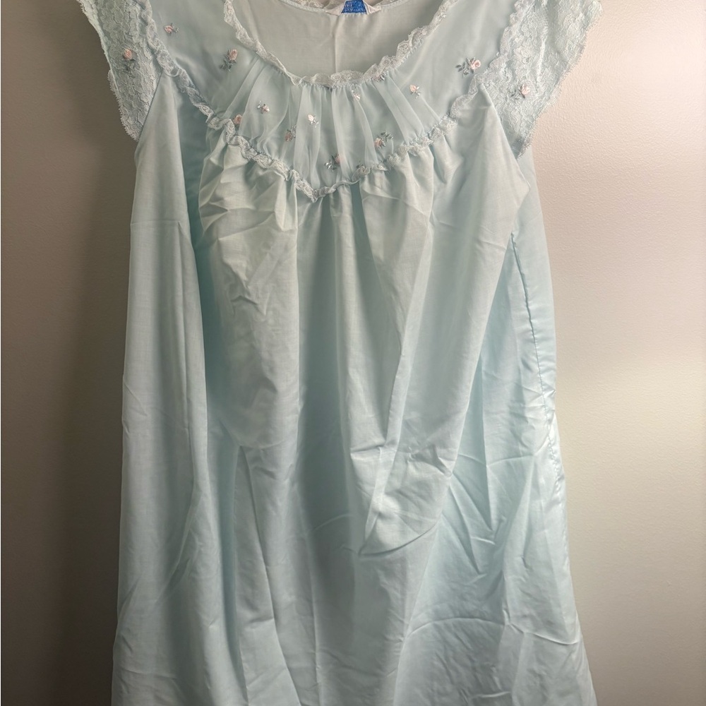 Sears Perma-Prest Light Green Lace Nightgown - Size 40-42 (Medium/Large?)